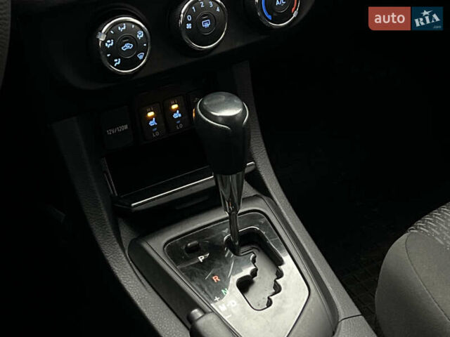 Серый Тойота Королла, объемом двигателя 1.6 л и пробегом 155 тыс. км за 10700 $, фото 36 на Automoto.ua