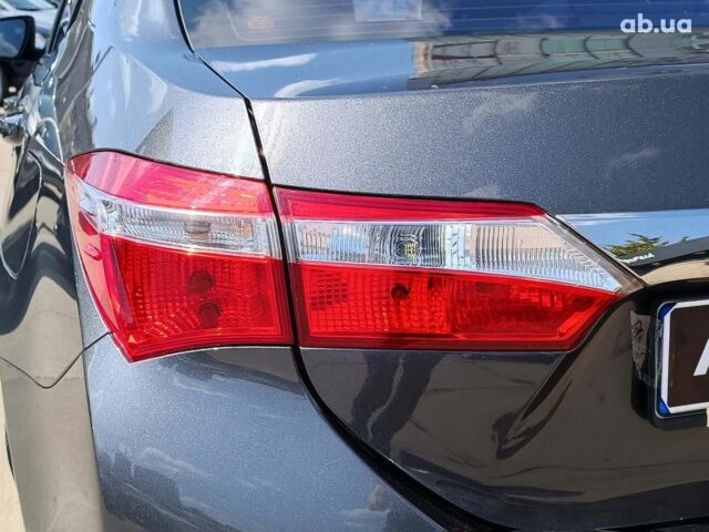 Серый Тойота Королла, объемом двигателя 1.3 л и пробегом 124 тыс. км за 10990 $, фото 8 на Automoto.ua