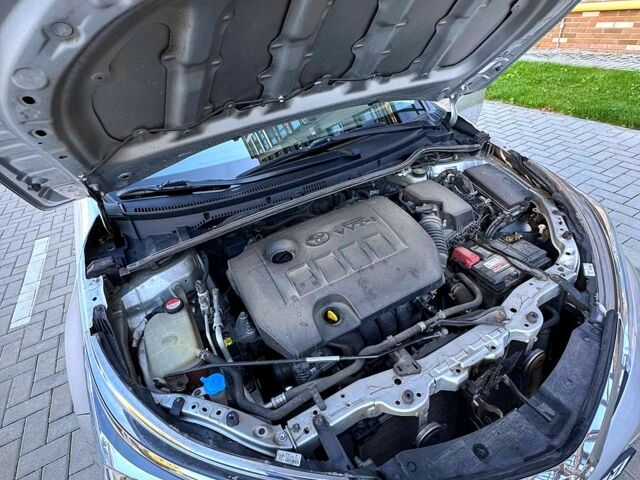 Серый Тойота Королла, объемом двигателя 1.6 л и пробегом 182 тыс. км за 13300 $, фото 7 на Automoto.ua