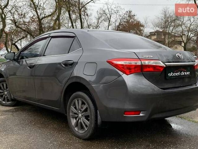 Серый Тойота Королла, объемом двигателя 1.6 л и пробегом 185 тыс. км за 10999 $, фото 6 на Automoto.ua