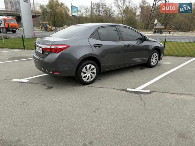 Серый Тойота Королла, объемом двигателя 1.6 л и пробегом 191 тыс. км за 13500 $, фото 5 на Automoto.ua
