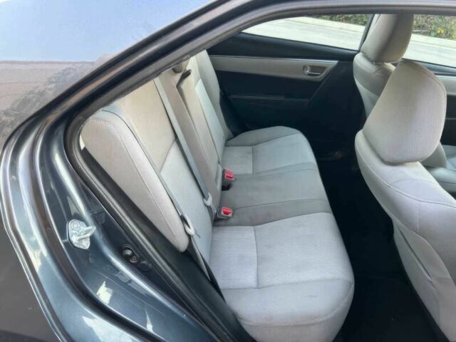 Сірий Тойота Королла, об'ємом двигуна 1.8 л та пробігом 79 тис. км за 1650 $, фото 10 на Automoto.ua