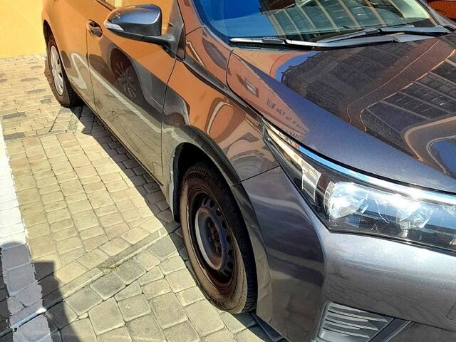Сірий Тойота Королла, об'ємом двигуна 1.6 л та пробігом 150 тис. км за 14500 $, фото 3 на Automoto.ua