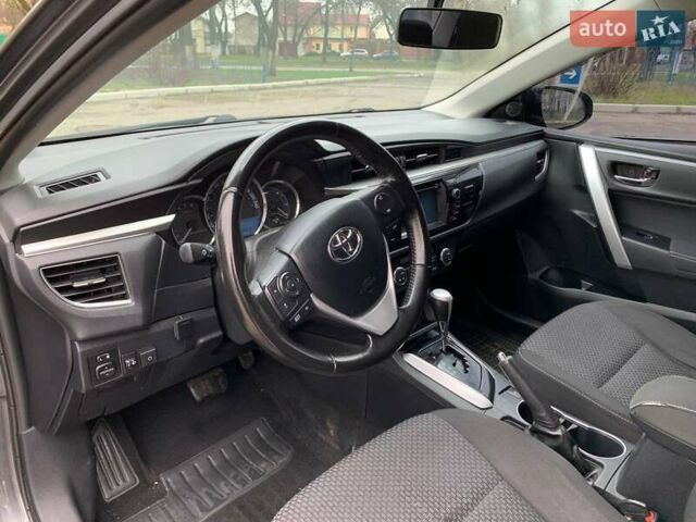 Серый Тойота Королла, объемом двигателя 1.6 л и пробегом 185 тыс. км за 10999 $, фото 9 на Automoto.ua