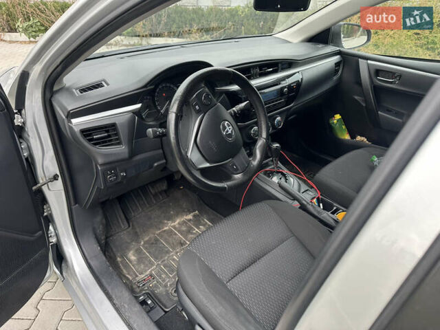 Серый Тойота Королла, объемом двигателя 0 л и пробегом 154 тыс. км за 9999 $, фото 6 на Automoto.ua