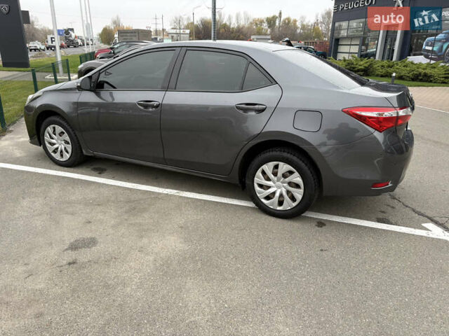 Серый Тойота Королла, объемом двигателя 1.6 л и пробегом 191 тыс. км за 13500 $, фото 3 на Automoto.ua