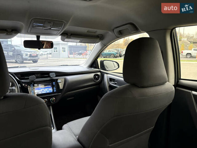 Серый Тойота Королла, объемом двигателя 1.6 л и пробегом 191 тыс. км за 13500 $, фото 17 на Automoto.ua