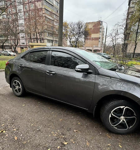 Серый Тойота Королла, объемом двигателя 1.59 л и пробегом 110 тыс. км за 12300 $, фото 4 на Automoto.ua