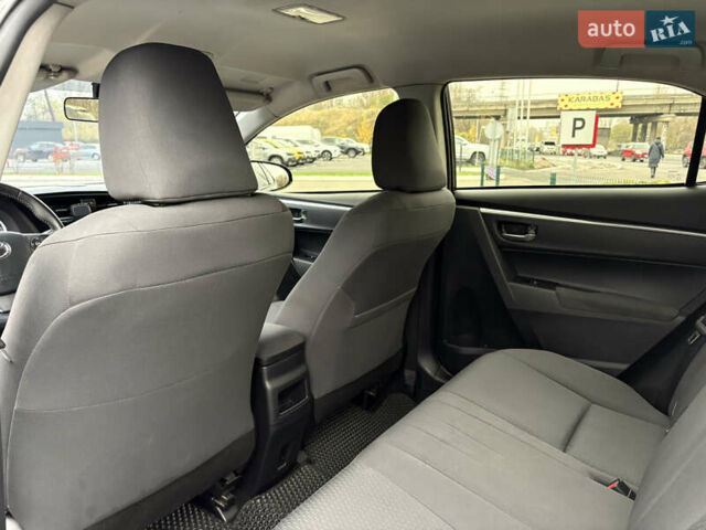 Серый Тойота Королла, объемом двигателя 1.6 л и пробегом 191 тыс. км за 13500 $, фото 16 на Automoto.ua