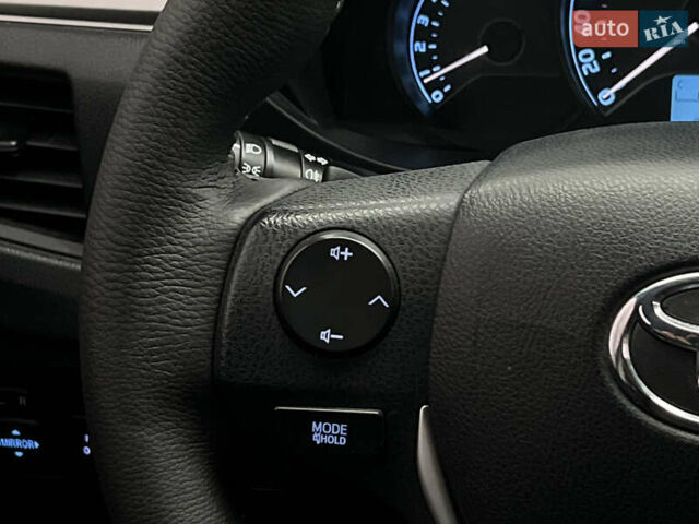 Серый Тойота Королла, объемом двигателя 1.6 л и пробегом 155 тыс. км за 10700 $, фото 33 на Automoto.ua