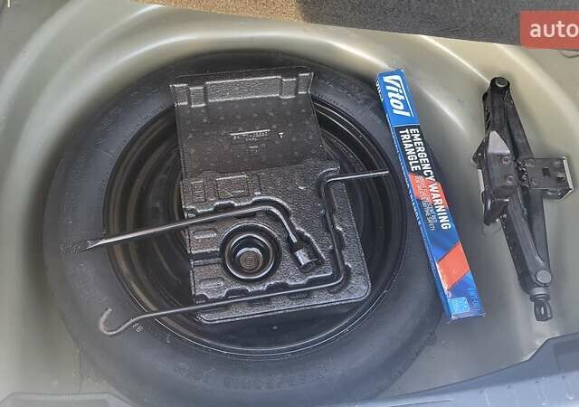 Серый Тойота Королла, объемом двигателя 1.8 л и пробегом 71 тыс. км за 12600 $, фото 12 на Automoto.ua