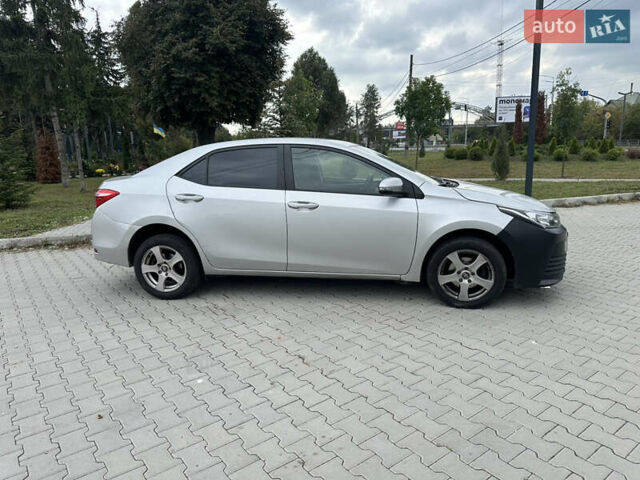 Серый Тойота Королла, объемом двигателя 0 л и пробегом 154 тыс. км за 9999 $, фото 4 на Automoto.ua