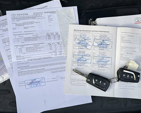 Тойота Королла 2017 в Каменце-Подольском на Automoto.ua Серый Тойота Королла, объемом двигателя 1.6 л и пробегом 112 тыс. км за 14800 $, фото 24 на Automoto.ua