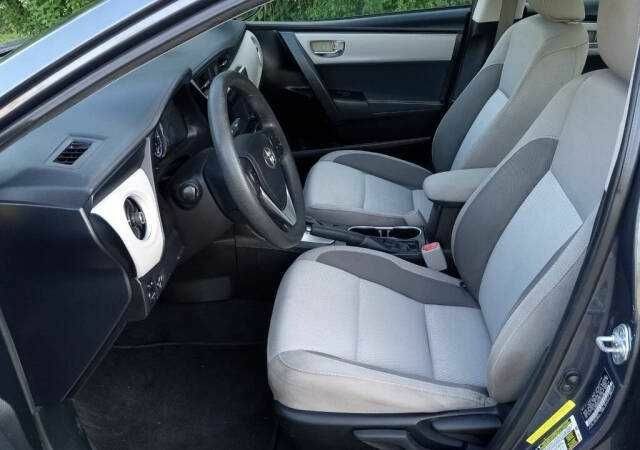 Серый Тойота Королла, объемом двигателя 1.8 л и пробегом 39 тыс. км за 3600 $, фото 4 на Automoto.ua