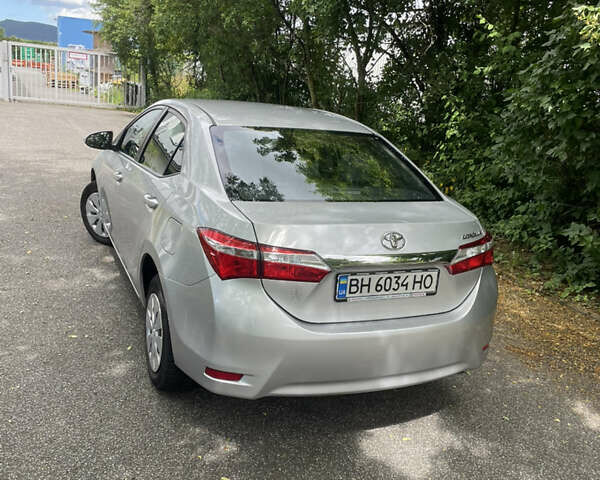 Серый Тойота Королла, объемом двигателя 1.33 л и пробегом 72 тыс. км за 9999 $, фото 12 на Automoto.ua