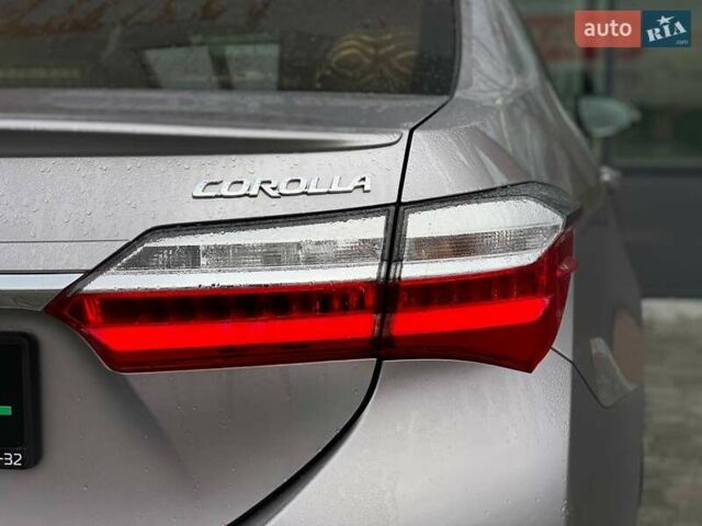 Серый Тойота Королла, объемом двигателя 1.6 л и пробегом 96 тыс. км за 14790 $, фото 13 на Automoto.ua