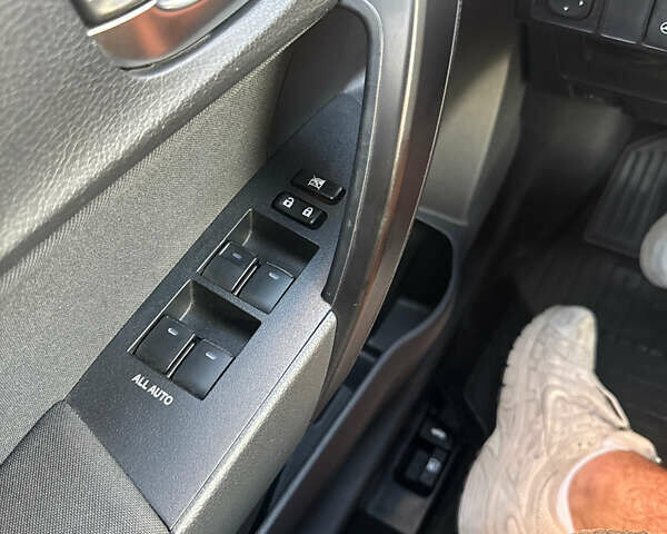 Серый Тойота Королла, объемом двигателя 1.6 л и пробегом 96 тыс. км за 15500 $, фото 19 на Automoto.ua