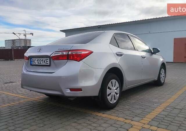 Сірий Тойота Королла, об'ємом двигуна 1.6 л та пробігом 83 тис. км за 13500 $, фото 7 на Automoto.ua