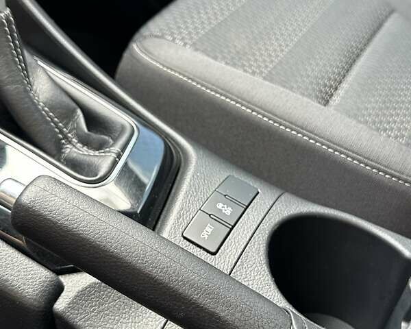 Серый Тойота Королла, объемом двигателя 1.6 л и пробегом 64 тыс. км за 16700 $, фото 36 на Automoto.ua