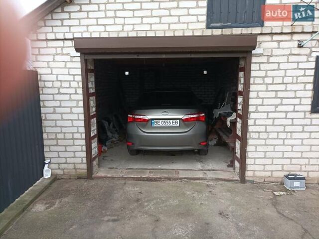 Серый Тойота Королла, объемом двигателя 1.33 л и пробегом 65 тыс. км за 12800 $, фото 4 на Automoto.ua