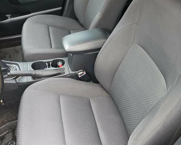 Серый Тойота Королла, объемом двигателя 1.33 л и пробегом 65 тыс. км за 12800 $, фото 7 на Automoto.ua