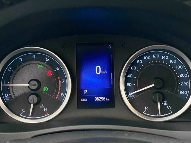 Сірий Тойота Королла, об'ємом двигуна 1.6 л та пробігом 96 тис. км за 14790 $, фото 17 на Automoto.ua