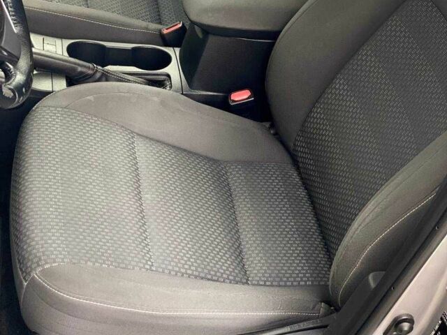 Сірий Тойота Королла, об'ємом двигуна 1.6 л та пробігом 96 тис. км за 14790 $, фото 11 на Automoto.ua