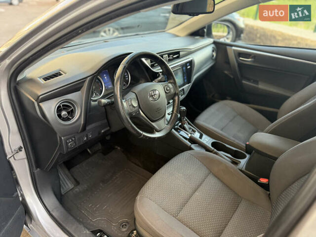 Серый Тойота Королла, объемом двигателя 1.6 л и пробегом 96 тыс. км за 15500 $, фото 3 на Automoto.ua