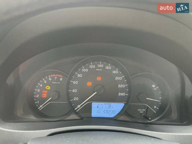 Серый Тойота Королла, объемом двигателя 1.33 л и пробегом 59 тыс. км за 12000 $, фото 19 на Automoto.ua