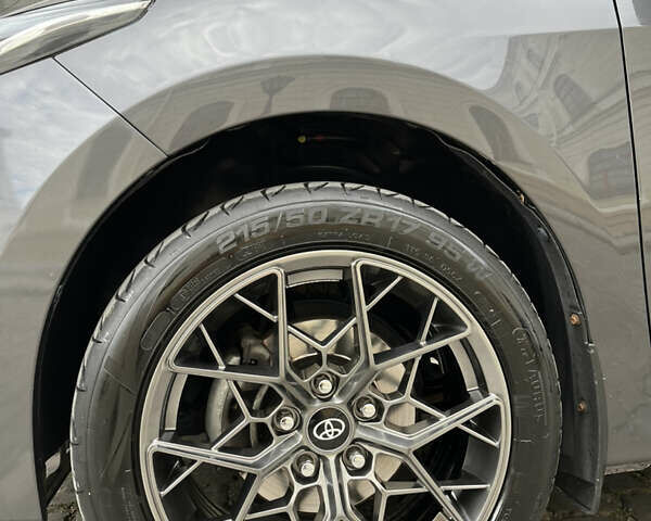 Серый Тойота Королла, объемом двигателя 1.33 л и пробегом 59 тыс. км за 12000 $, фото 17 на Automoto.ua