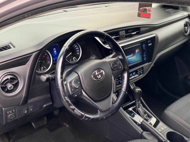 Сірий Тойота Королла, об'ємом двигуна 1.6 л та пробігом 96 тис. км за 14790 $, фото 12 на Automoto.ua