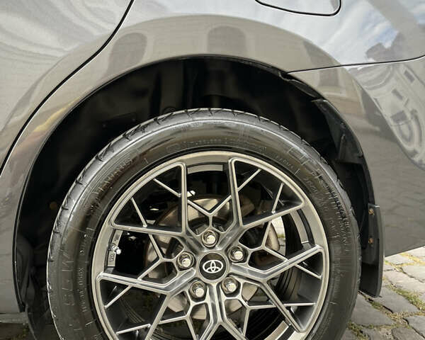 Серый Тойота Королла, объемом двигателя 1.33 л и пробегом 59 тыс. км за 12000 $, фото 18 на Automoto.ua