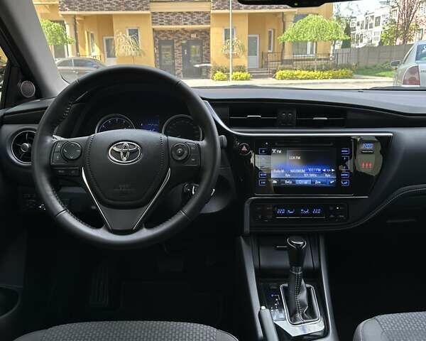 Серый Тойота Королла, объемом двигателя 1.6 л и пробегом 64 тыс. км за 16700 $, фото 25 на Automoto.ua