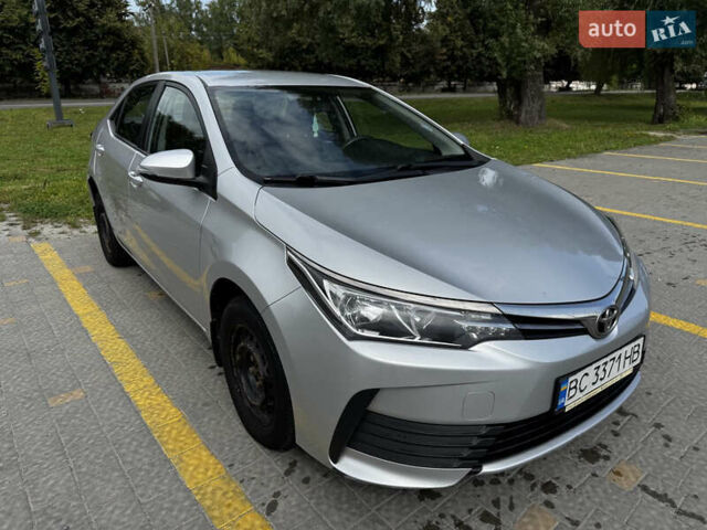 Сірий Тойота Королла, об'ємом двигуна 1.33 л та пробігом 177 тис. км за 10900 $, фото 2 на Automoto.ua