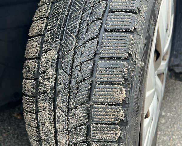 Тойота Королла 2017 в Каменце-Подольском на Automoto.ua Серый Тойота Королла, объемом двигателя 1.6 л и пробегом 112 тыс. км за 14800 $, фото 21 на Automoto.ua