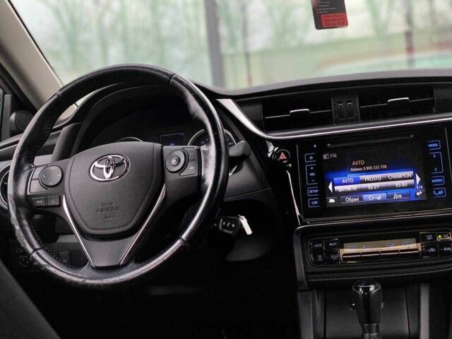 Сірий Тойота Королла, об'ємом двигуна 1.6 л та пробігом 96 тис. км за 14790 $, фото 23 на Automoto.ua