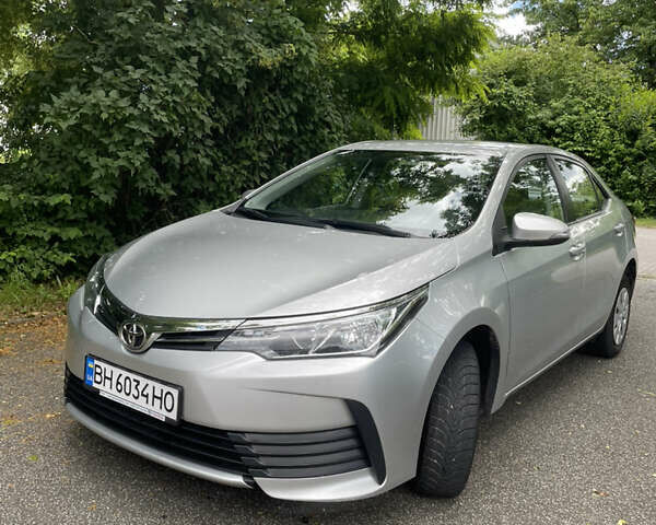 Серый Тойота Королла, объемом двигателя 1.33 л и пробегом 72 тыс. км за 9999 $, фото 3 на Automoto.ua