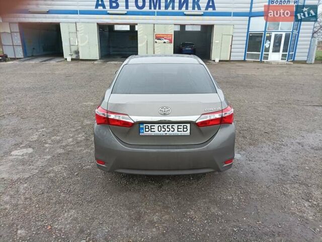 Серый Тойота Королла, объемом двигателя 1.33 л и пробегом 65 тыс. км за 12800 $, фото 1 на Automoto.ua