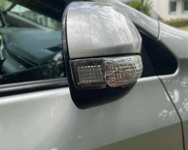 Серый Тойота Королла, объемом двигателя 1.33 л и пробегом 72 тыс. км за 9999 $, фото 34 на Automoto.ua