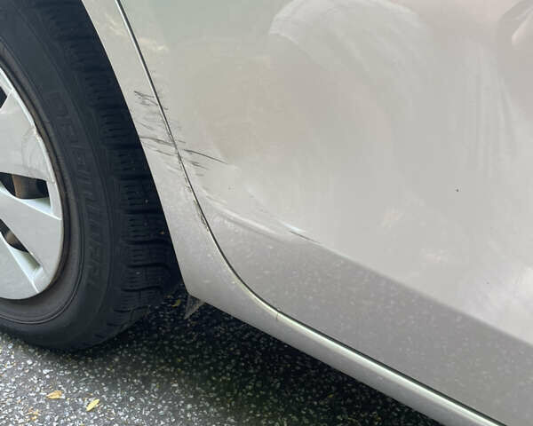 Серый Тойота Королла, объемом двигателя 1.33 л и пробегом 72 тыс. км за 9999 $, фото 35 на Automoto.ua