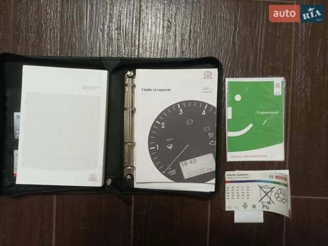 Серый Тойота Королла, объемом двигателя 1.33 л и пробегом 65 тыс. км за 12800 $, фото 12 на Automoto.ua