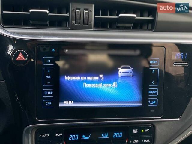 Серый Тойота Королла, объемом двигателя 1.6 л и пробегом 96 тыс. км за 14790 $, фото 34 на Automoto.ua