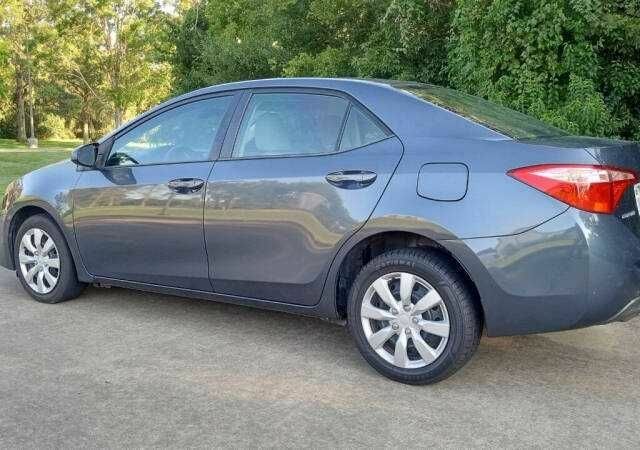 Серый Тойота Королла, объемом двигателя 1.8 л и пробегом 39 тыс. км за 3600 $, фото 1 на Automoto.ua