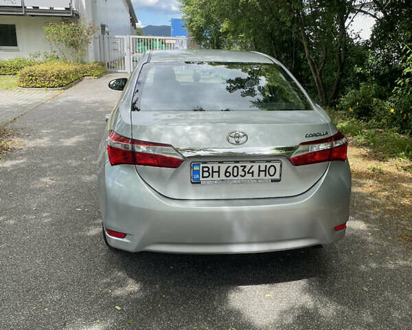 Серый Тойота Королла, объемом двигателя 1.33 л и пробегом 72 тыс. км за 9999 $, фото 11 на Automoto.ua