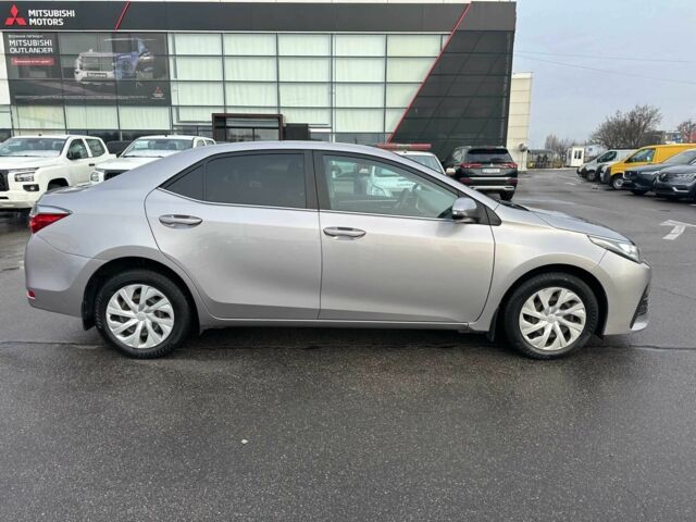 Серый Тойота Королла, объемом двигателя 1.6 л и пробегом 81 тыс. км за 14500 $, фото 6 на Automoto.ua