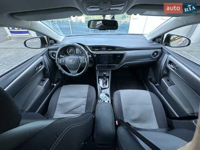 Серый Тойота Королла, объемом двигателя 1.6 л и пробегом 81 тыс. км за 16500 $, фото 16 на Automoto.ua