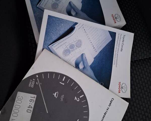 Серый Тойота Королла, объемом двигателя 1.6 л и пробегом 80 тыс. км за 15999 $, фото 12 на Automoto.ua