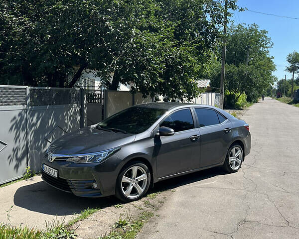 Серый Тойота Королла, объемом двигателя 1.6 л и пробегом 149 тыс. км за 17100 $, фото 1 на Automoto.ua