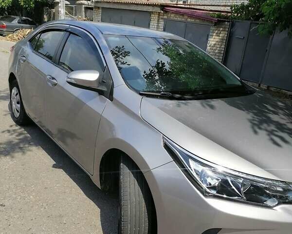 Серый Тойота Королла, объемом двигателя 1.33 л и пробегом 220 тыс. км за 16300 $, фото 2 на Automoto.ua