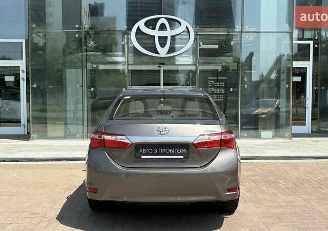 Сірий Тойота Королла, об'ємом двигуна 1.6 л та пробігом 134 тис. км за 14522 $, фото 3 на Automoto.ua